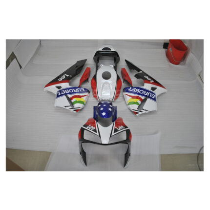 FSH-0634-003_motohouse.bg.jpg