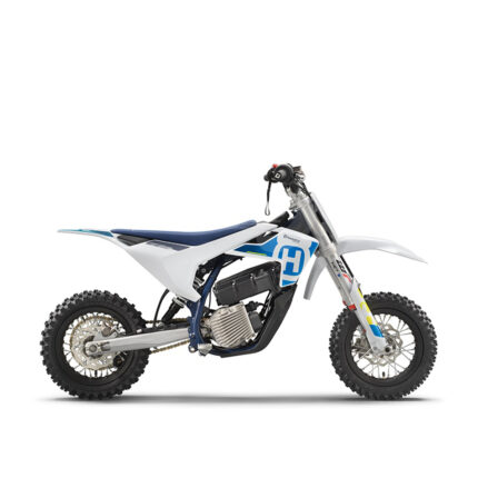 HUSQVARNA_EE_3_2024_MOTOHOUSE