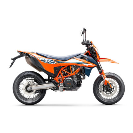 KTM_690_SMC_R_SUPERMOTO_2024_MOTOHOUSE