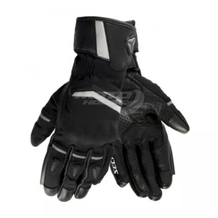 SECA_COMPASS_LADY_MOTOHOUSE